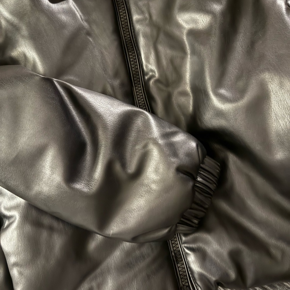 ZARA Women’s Black Leather Puffy Jacket - Picture 3 of 3